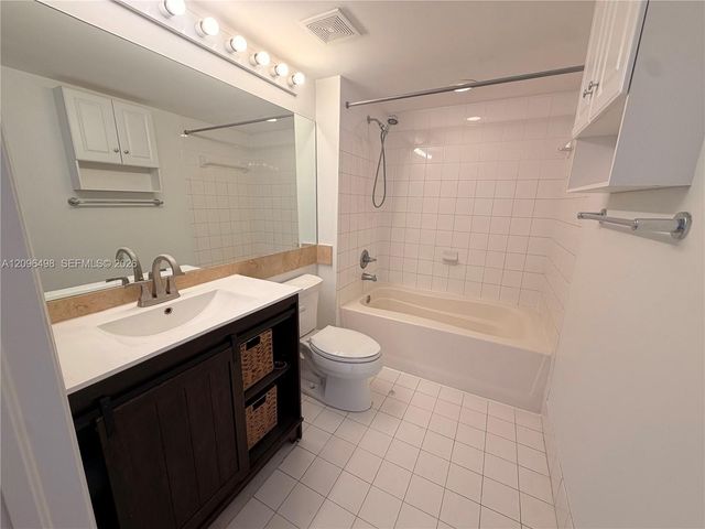 1155 Brickell Bay Drive 2006, Miami, FL 33131