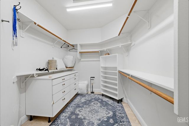 14923 Colonia De Las Rosas, Bakersfield, CA 93306