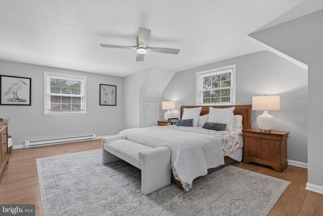1521 FELLOWSHIP DR, Lancaster, PA 17601