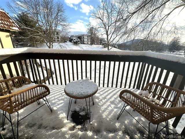 7 Loudon Drive 7, Fishkill, NY 12524