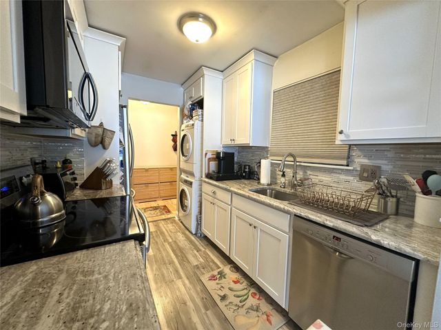 7 Loudon Drive 7, Fishkill, NY 12524