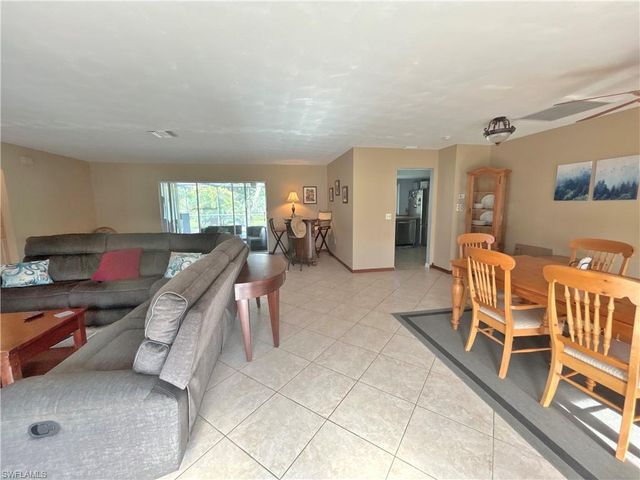 8512 Fordham ST, Fort Myers, FL 33907