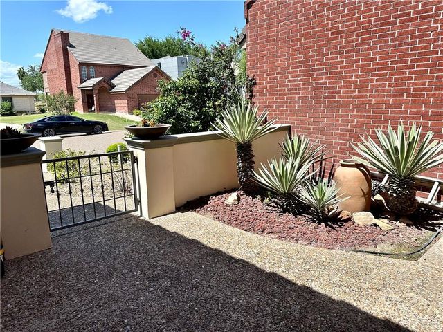 203 San Saba Street, Mission, TX 78572