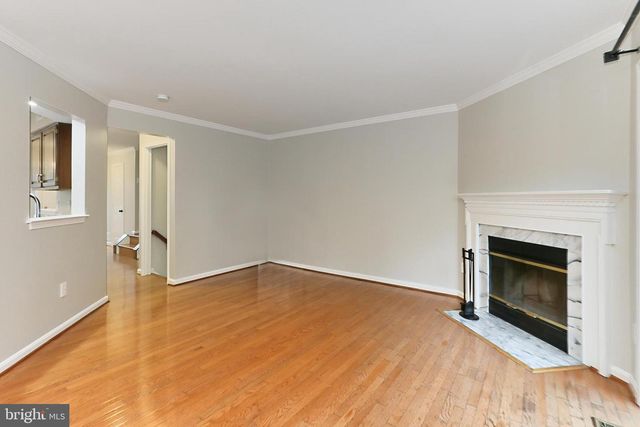7447 DIGBY GRN, Alexandria, VA 22315