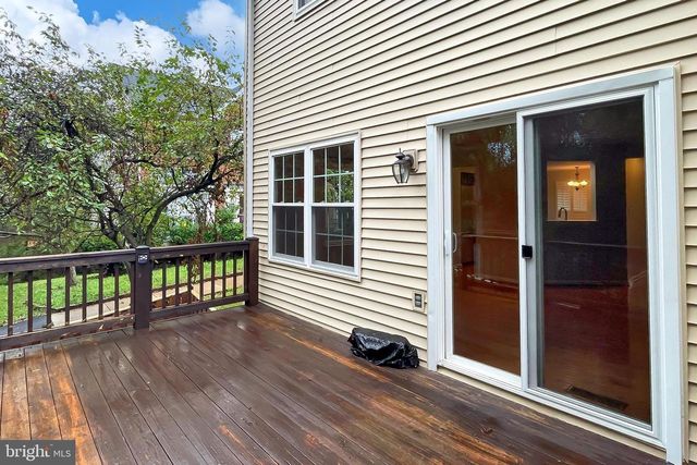 7447 DIGBY GRN, Alexandria, VA 22315