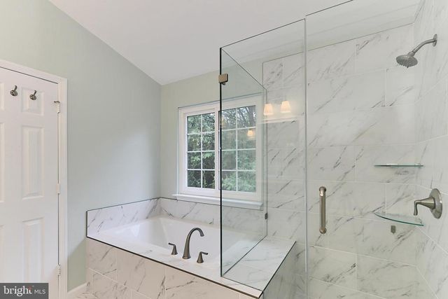 7447 DIGBY GRN, Alexandria, VA 22315