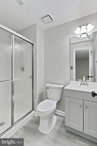 7447 DIGBY GRN, Alexandria, VA 22315