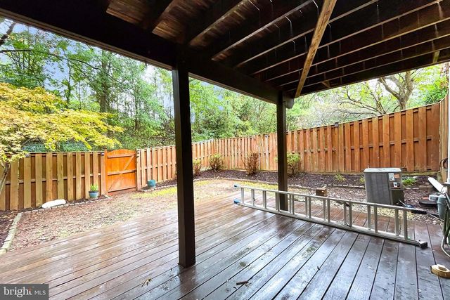 7447 DIGBY GRN, Alexandria, VA 22315