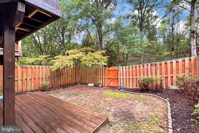 7447 DIGBY GRN, Alexandria, VA 22315