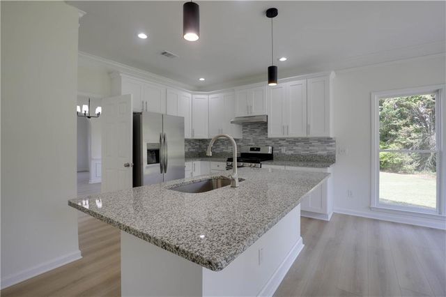 1116 Sadlers Close, Marietta, GA 30068