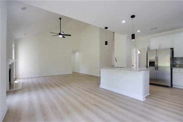 1116 Sadlers Close, Marietta, GA 30068