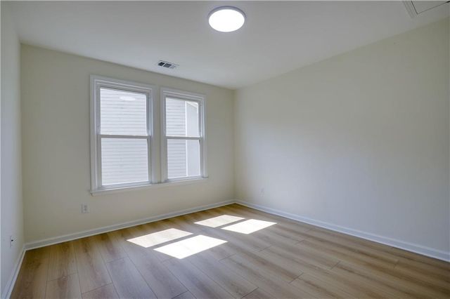 1116 Sadlers Close, Marietta, GA 30068