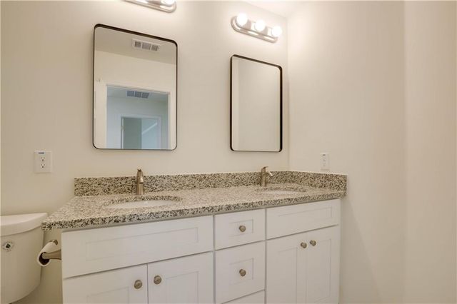 1116 Sadlers Close, Marietta, GA 30068