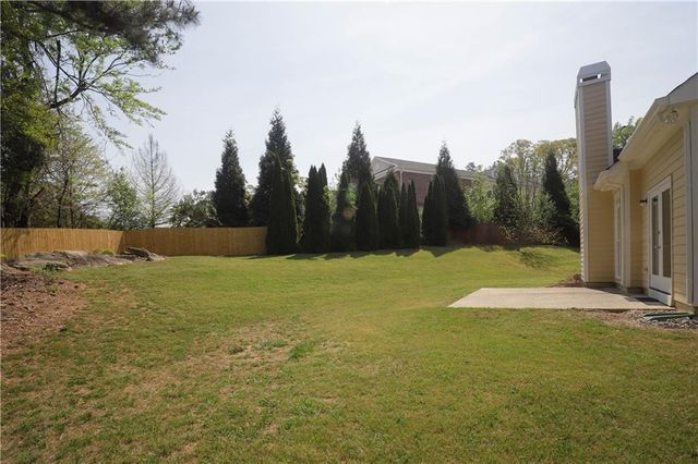 1116 Sadlers Close, Marietta, GA 30068