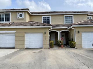 321 SW 120th Avenue 321, Pembroke Pines, FL 33025