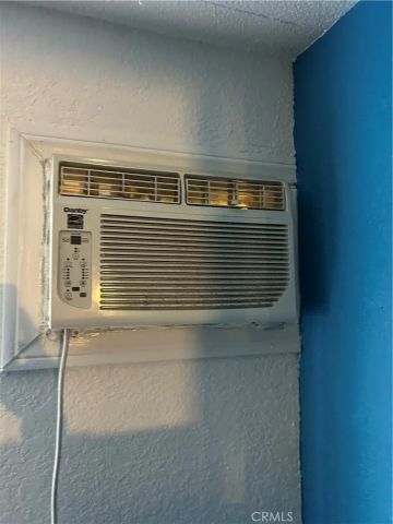 21900 Martin A8, Carson, CA 90745