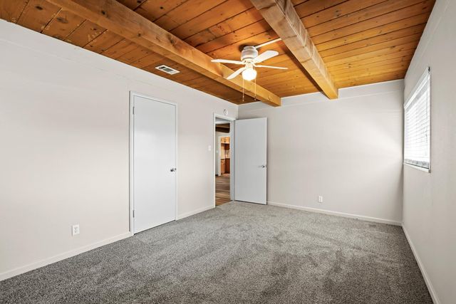 1203 Calhoun Way, Stockton, CA 95207