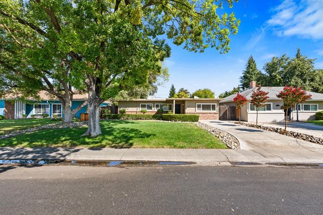 1203 Calhoun Way, Stockton, CA 95207