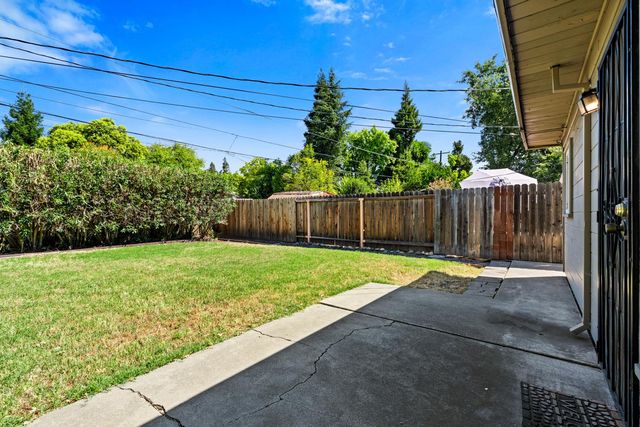 1203 Calhoun Way, Stockton, CA 95207