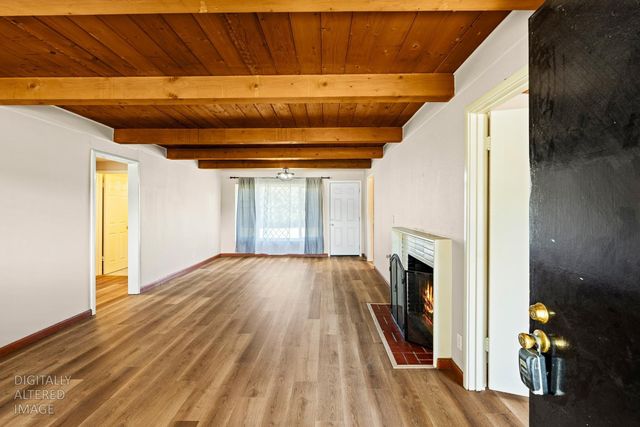 1203 Calhoun Way, Stockton, CA 95207