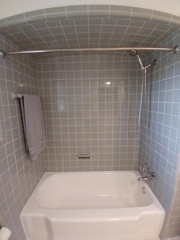 24675 Ridgecroft Avenue, Eastpointe, MI 48021