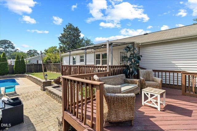204 Barwick Way, Knightdale, NC 27545