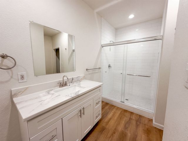 404 Vincent Street, Cedar Hill, TX 75104