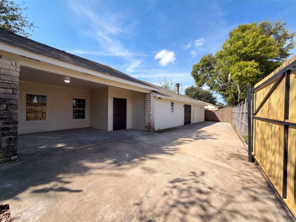 404 Vincent Street, Cedar Hill, TX 75104 — photo 5