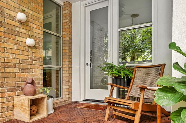 608 W Annie ST A, Austin, TX 78704
