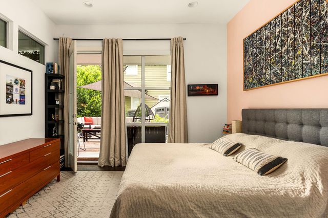 608 W Annie ST A, Austin, TX 78704