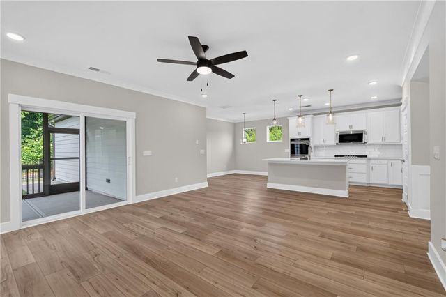 147 Marble Tree Way, Ball Ground, GA 30107