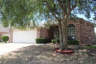 821 Lowe Drive, Cedar Hill, TX 75104
