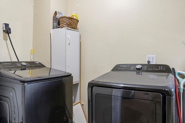 1727 Ursuline Street, Galveston, TX 77550
