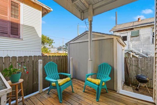 1727 Ursuline Street, Galveston, TX 77550