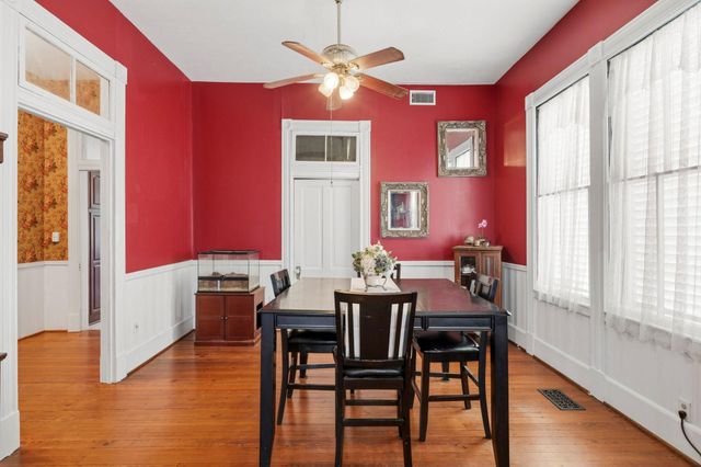 1727 Ursuline Street, Galveston, TX 77550