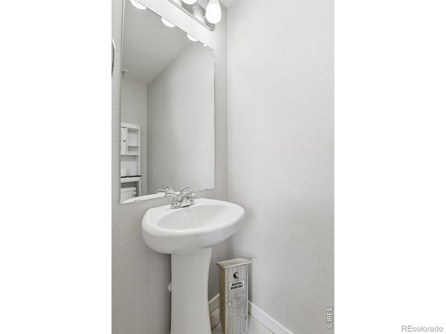 17975 E 54th Avenue, Denver, CO 80249