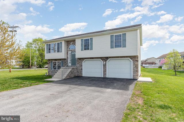 10700 THORNWOOD ROAD, Shippensburg, PA 17257