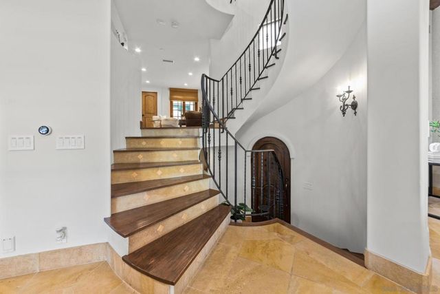 937 F Ave, Coronado, CA 92118