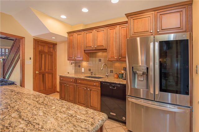 3336 Delaware Street, Observatory Hill, PA 15214
