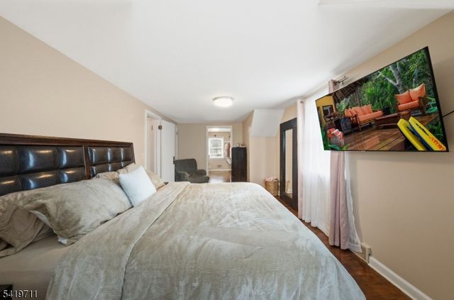 125 Linden Ave, Bound Brook Boro, NJ 08805