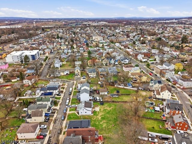 125 Linden Ave, Bound Brook Boro, NJ 08805