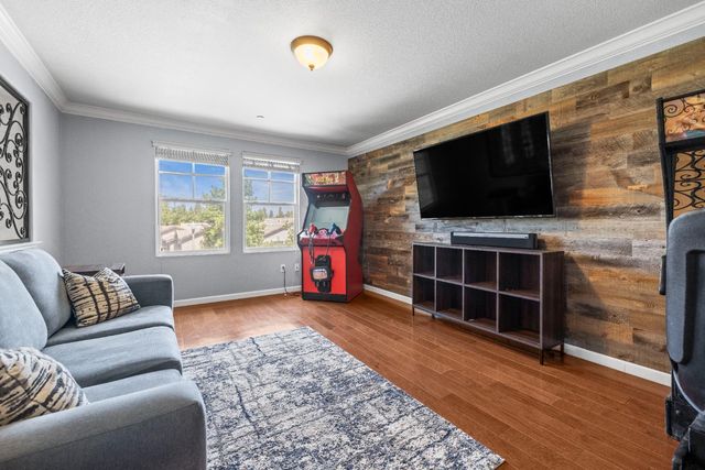 1198 Davmore Ln, Lincoln, CA 95648