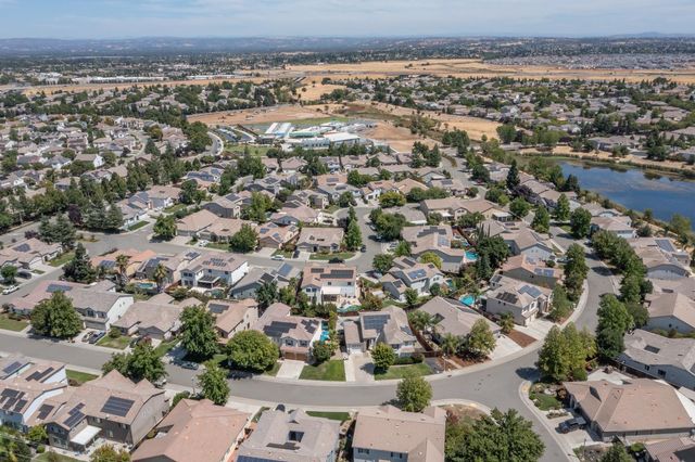 1198 Davmore Ln, Lincoln, CA 95648