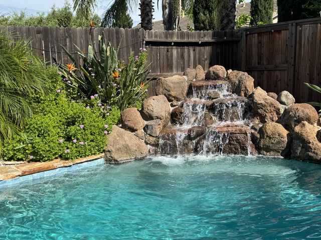 1198 Davmore Ln, Lincoln, CA 95648