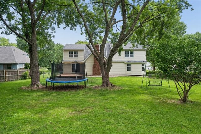 6804 N Agnes Avenue, Gladstone, MO 64119