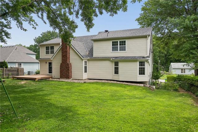 6804 N Agnes Avenue, Gladstone, MO 64119