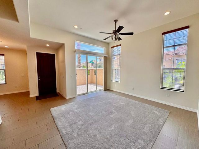 52065 Graythorn Way, La Quinta, CA 92253
