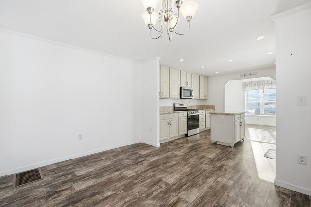 14 Hagop Road, Salem, NH 03079