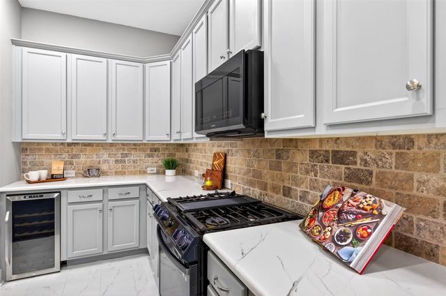 14310 BARRINGTON STOWERS DRIVE, Lithia, FL 33547