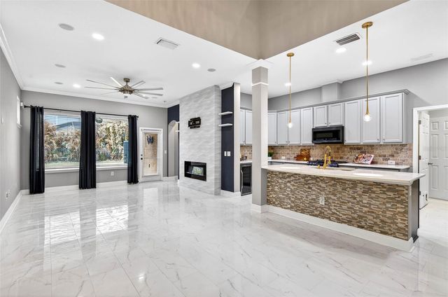 14310 BARRINGTON STOWERS DRIVE, Lithia, FL 33547